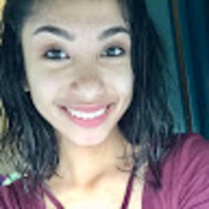 Meet your Posher, Nieves